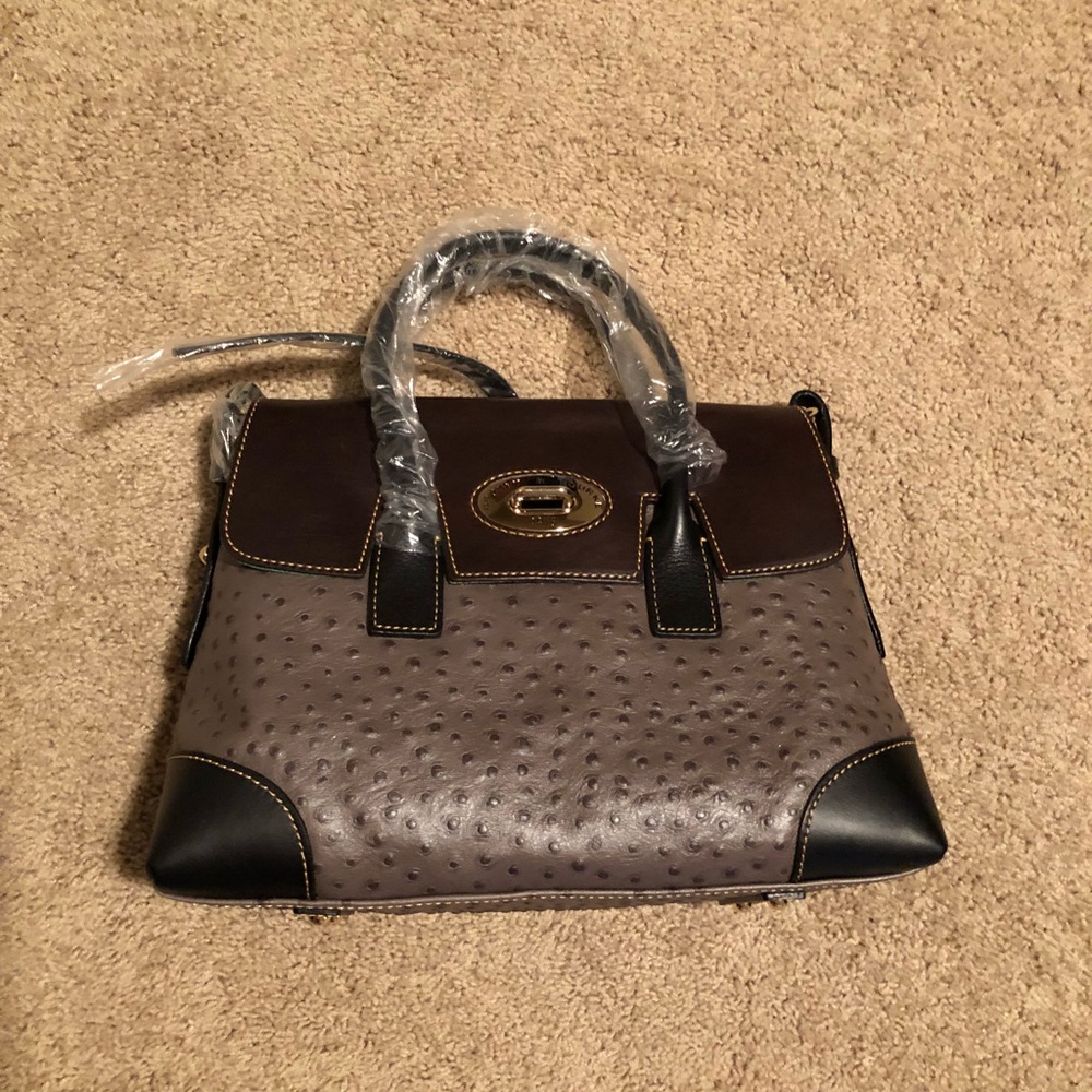 Brand New Dooney & Bourke Purse - Picture 3 of 5